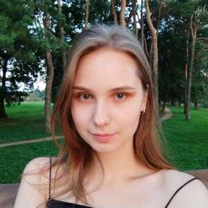 Олейникова Елена